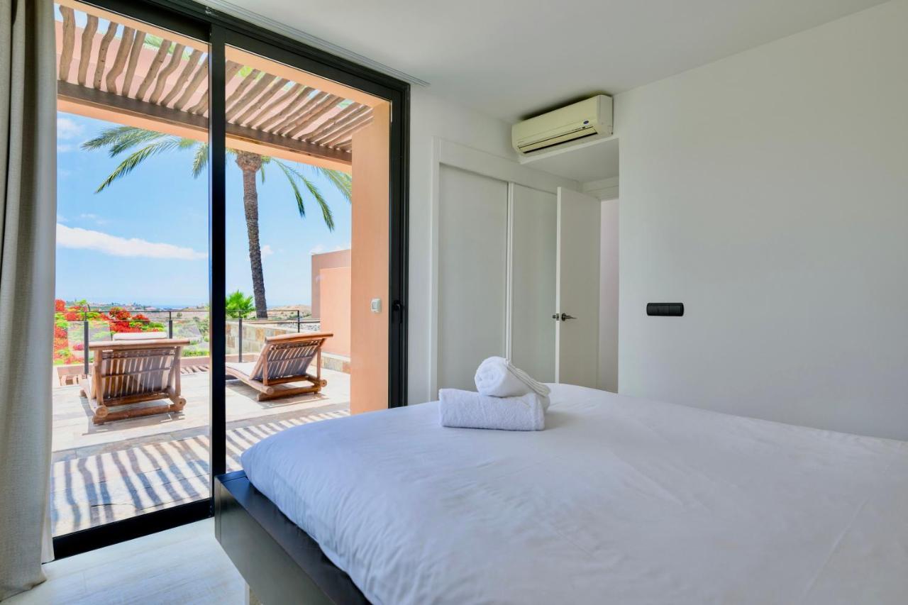 Villa With Private Pool In Luxury Golf Resort 萨洛夫雷 外观 照片