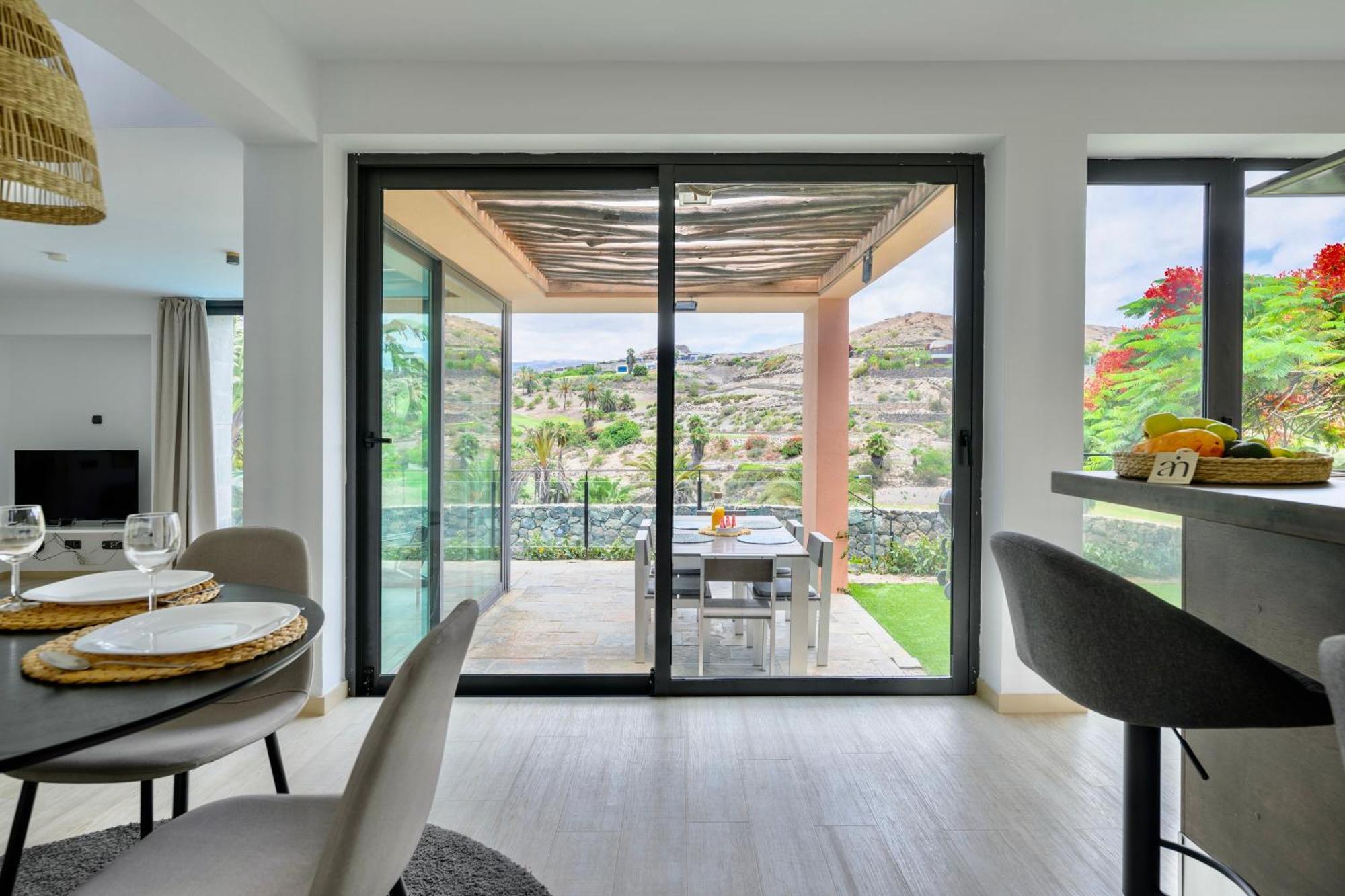 Villa With Private Pool In Luxury Golf Resort 萨洛夫雷 外观 照片