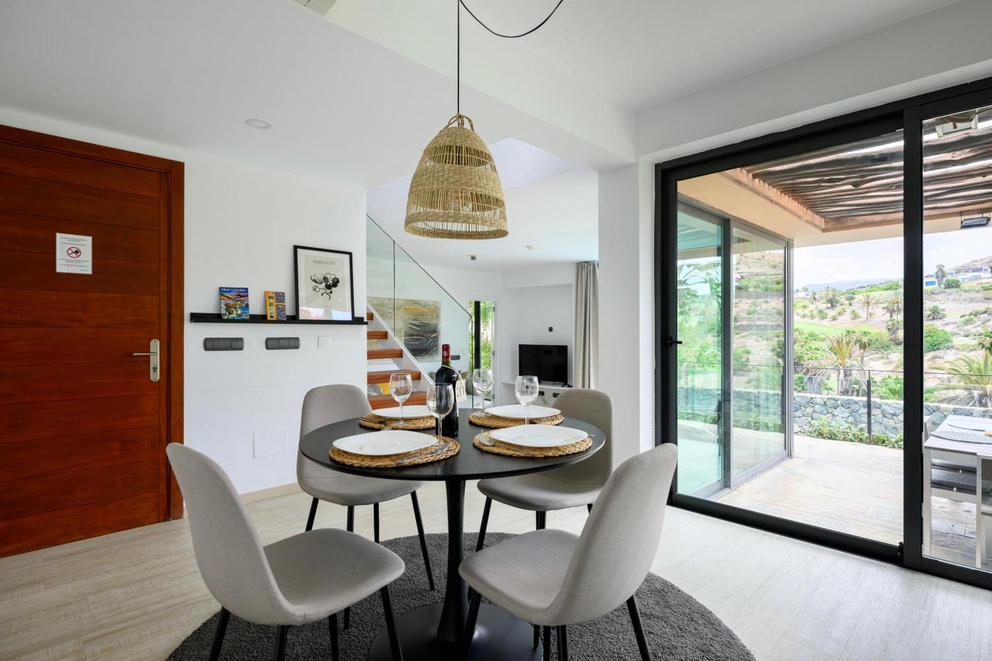 Villa With Private Pool In Luxury Golf Resort 萨洛夫雷 外观 照片